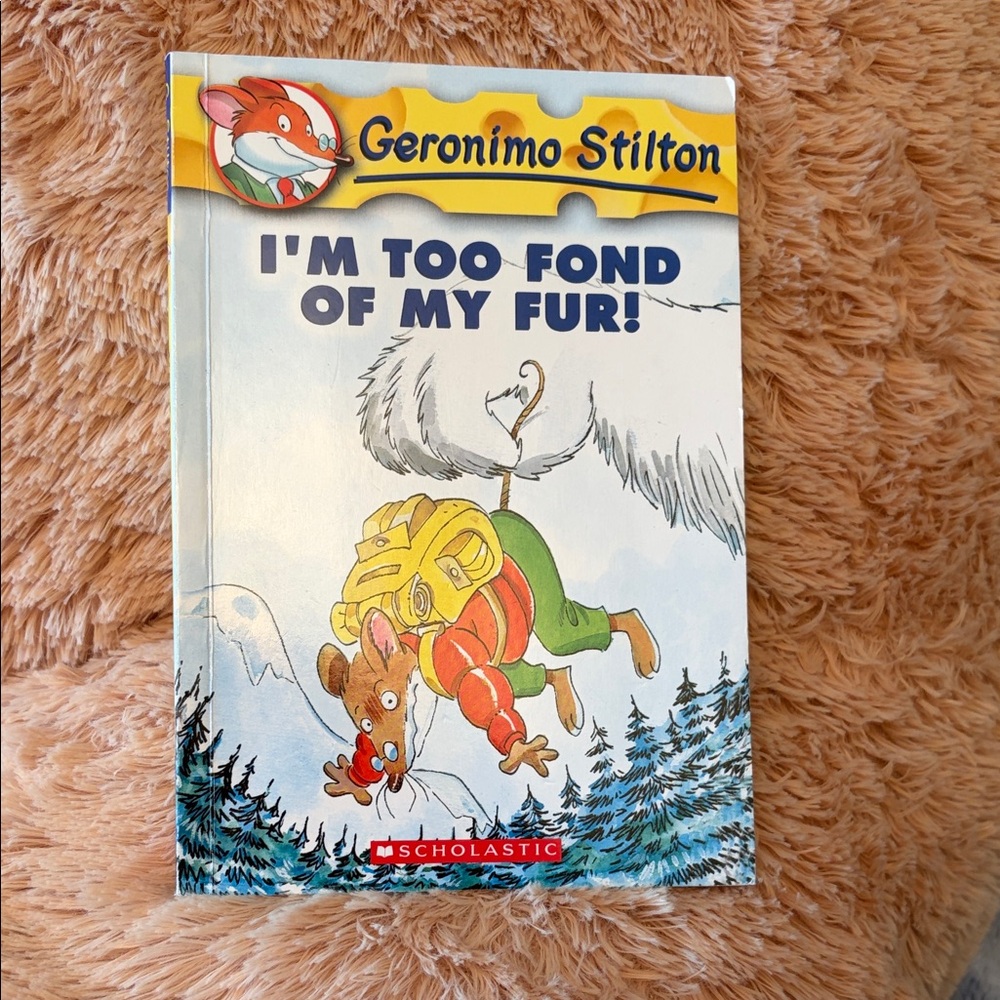 Scholastic Geronimo Stilton Kids Book - Yellow, Green, Red, Blue